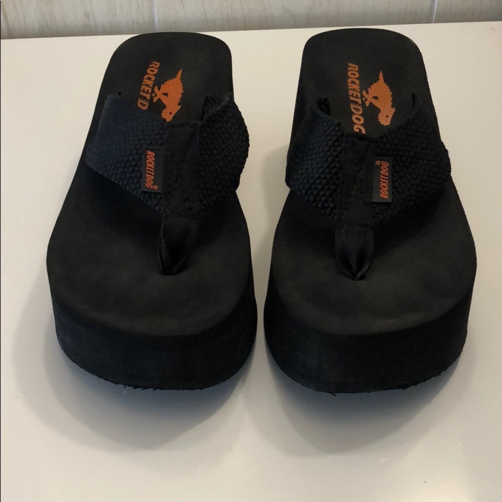 WEDGE THONG FLIPFLOPS 🤣🤣🤣